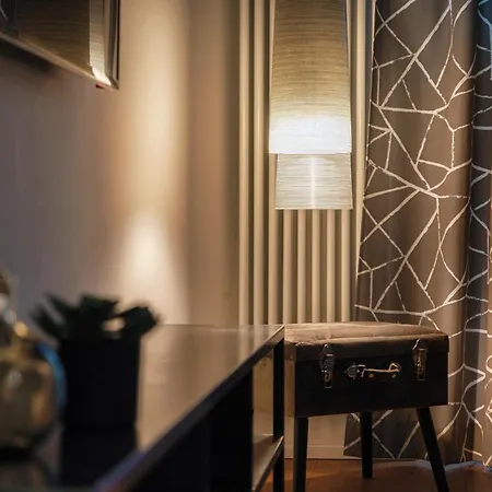 Hidden - By Myhomeincomo * Como