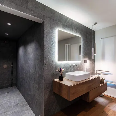 Hidden - By Myhomeincomo