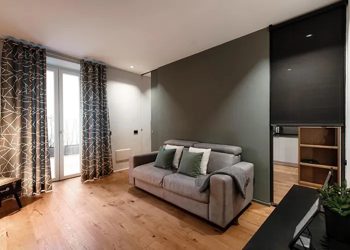 Hidden - By Myhomeincomo Apartment Como