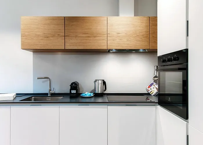 Apartment Hidden - By Myhomeincomo