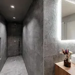 Apartamento Hidden - By Myhomeincomo Como
